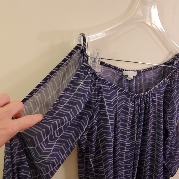 New York and Company sheer top - Picture 2 of 3